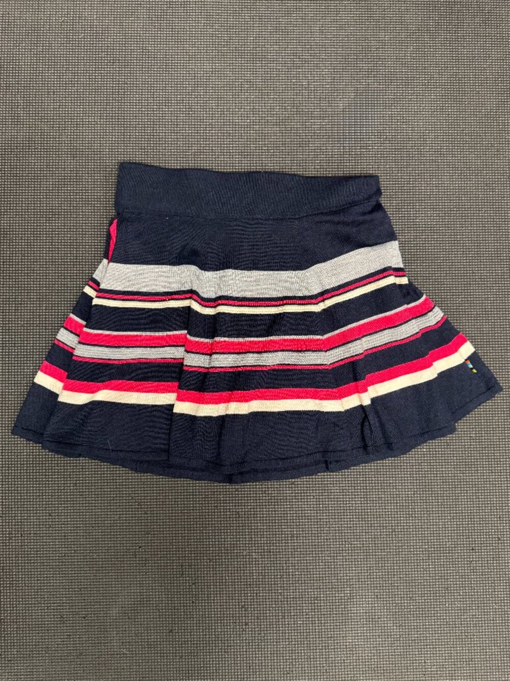 Small Smartwool Cascade Valley Striped Skater Skirt Navy Blue Pink White Stripes